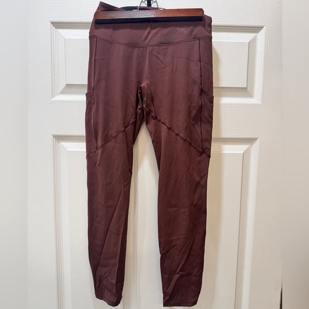 Arc'teryx Women's Leggings in Deep Burgundy